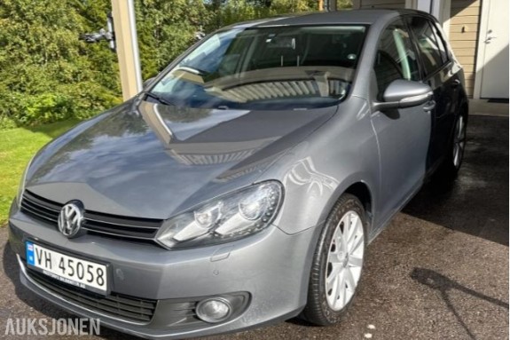 2013 Volkswagen Golf 1.6 Diesel 105hk Webasto, Hengerfeste, Cruisekontroll
