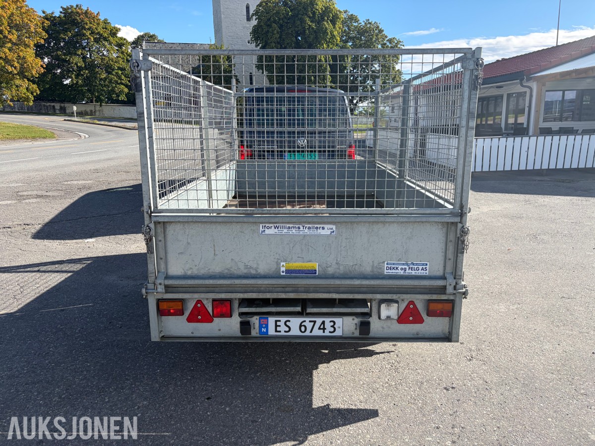 Ifor Williams LT 105C