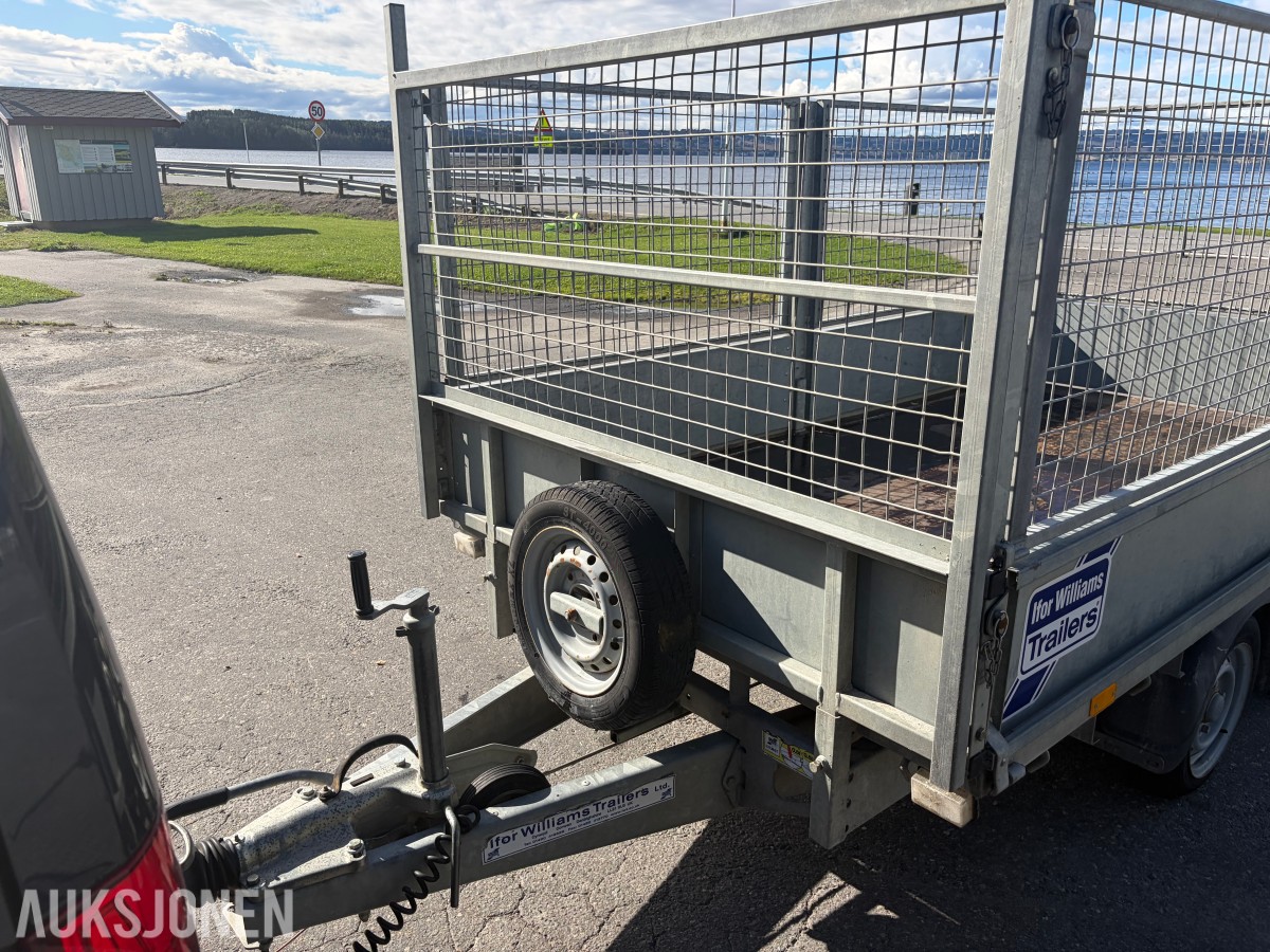Ifor Williams LT 105C