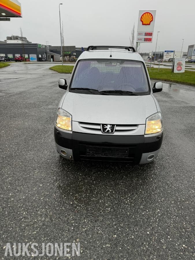 2007 Peugeot Partner 1.6 Diesel 90hk Hengerfeste, S+V dekk 