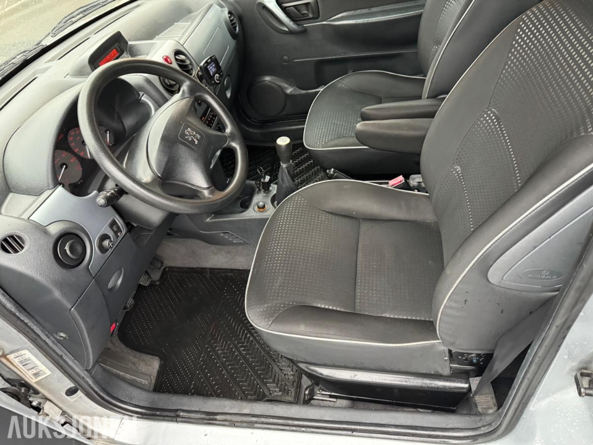 2007 Peugeot Partner 1.6 Diesel 90hk Hengerfeste, S+V dekk 