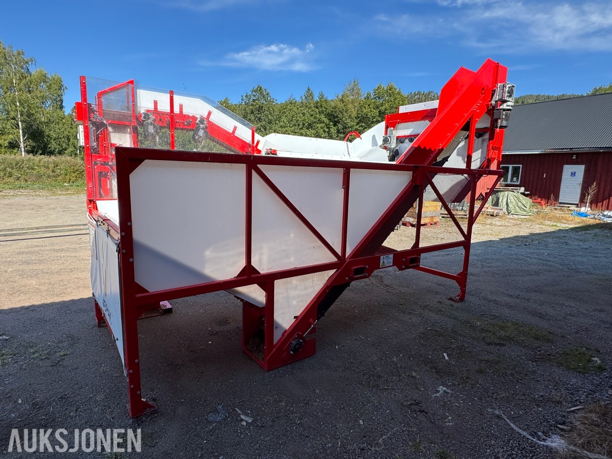 2022 VEPAK FIREWOOD PACKING MACHINE VEDPAKKEMASKIN 40L