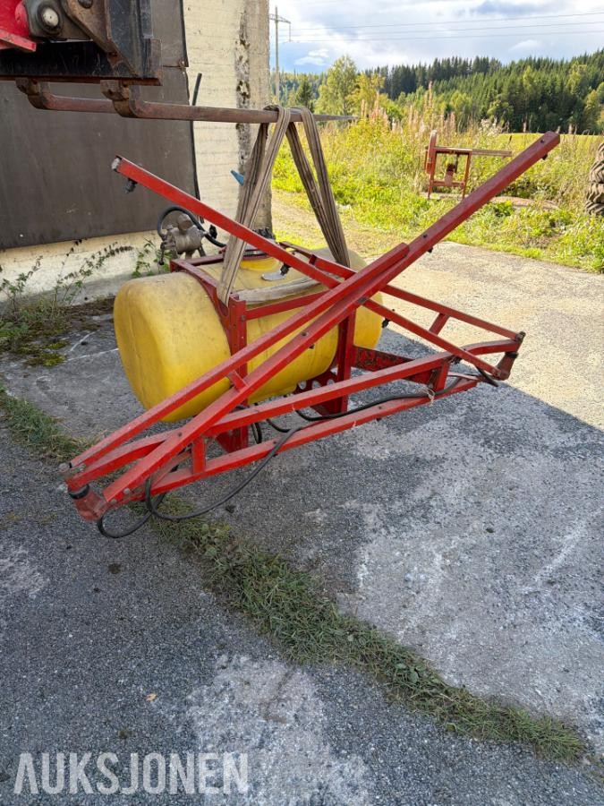 Hardi traktormontert sprøyteaggregat *Ingen minstepris*