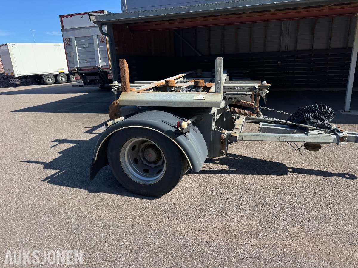 2015 HFR PM 24 3-AKSLET SLEPVOGN 28 TONN