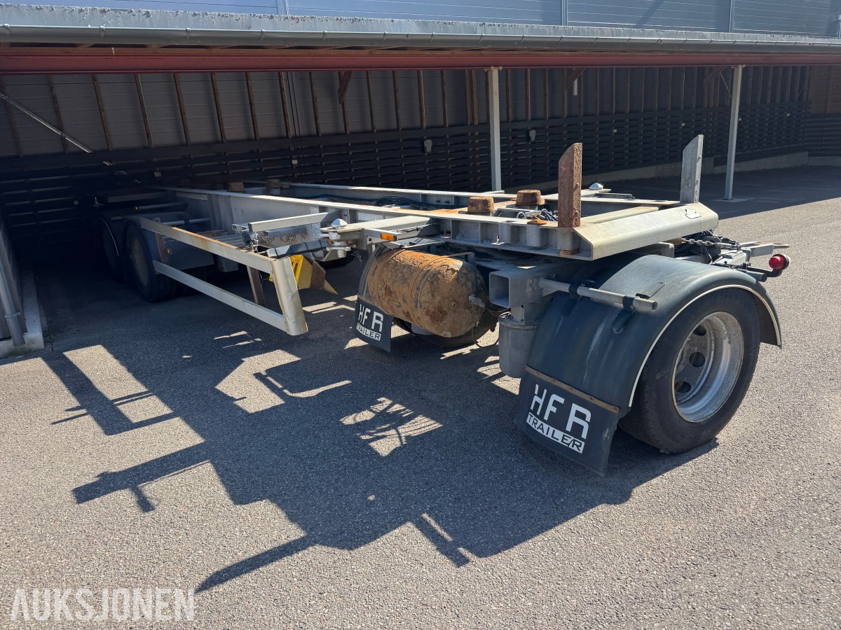 2015 HFR PM 24 3-AKSLET SLEPVOGN 28 TONN