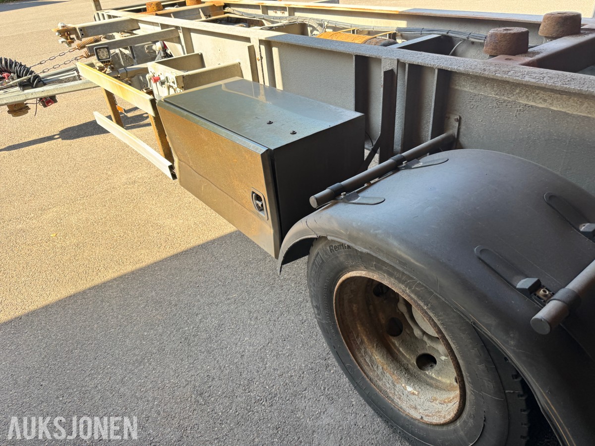 2015 HFR PM 24 3-AKSLET SLEPVOGN 28 TONN