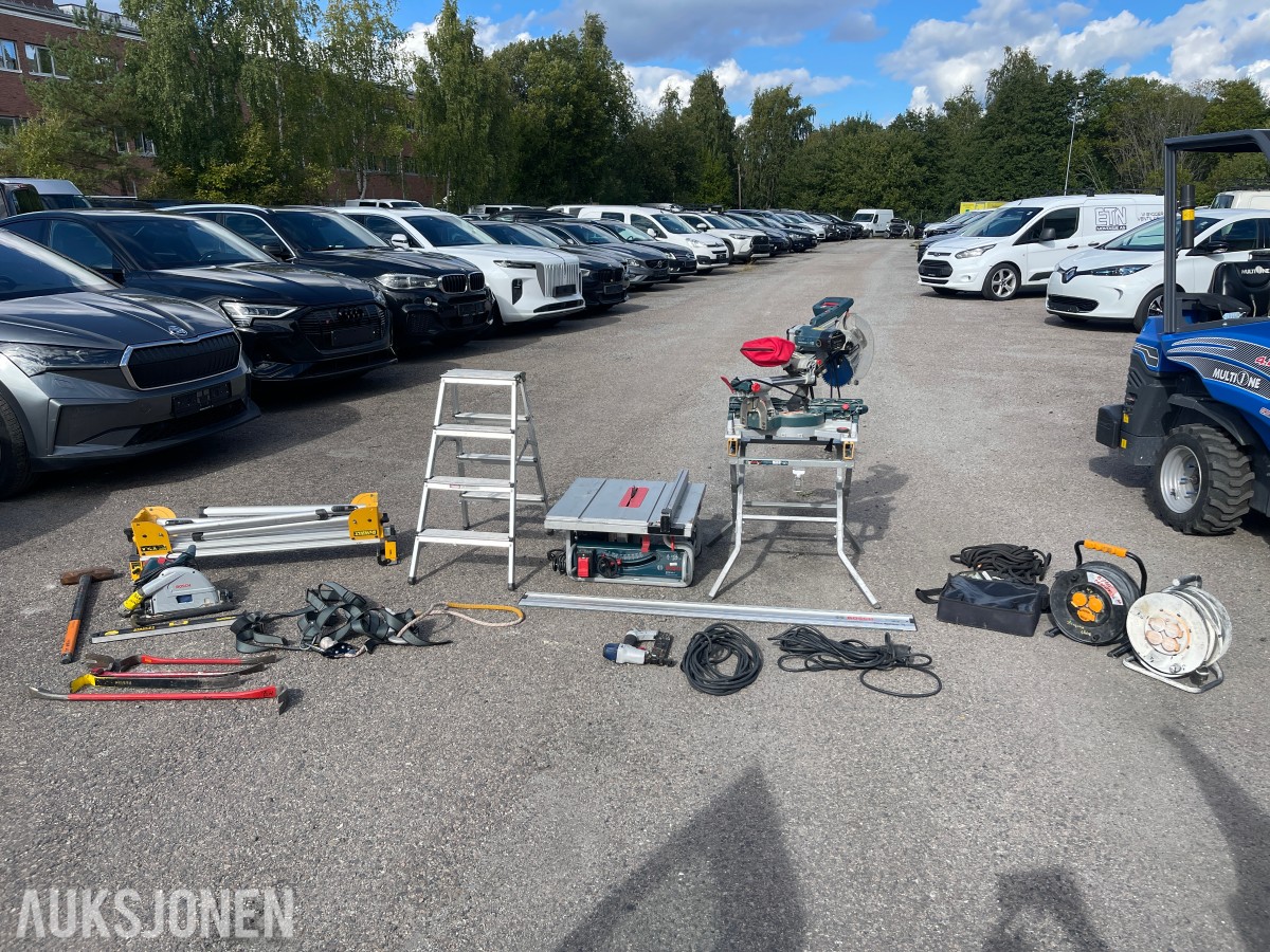 Div verktøy og utstyr selges samlet 