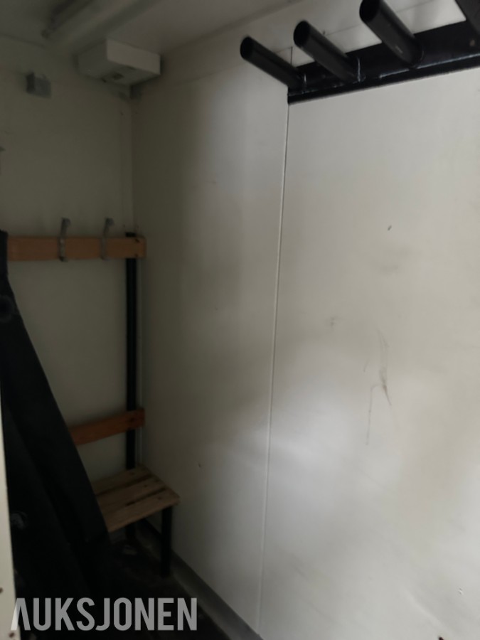 A1 Containerbrakke | Ca. 3 x 2,5 m | Kontor/garderobe