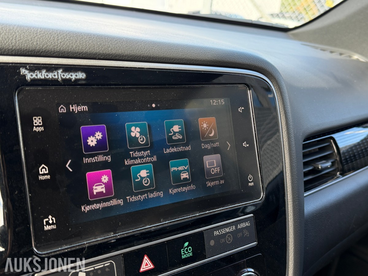 2019 MITSUBISHI OUTLANDER S-EDITION 4X4 HENGERFESTE TAKLUKE 360-KAMERA