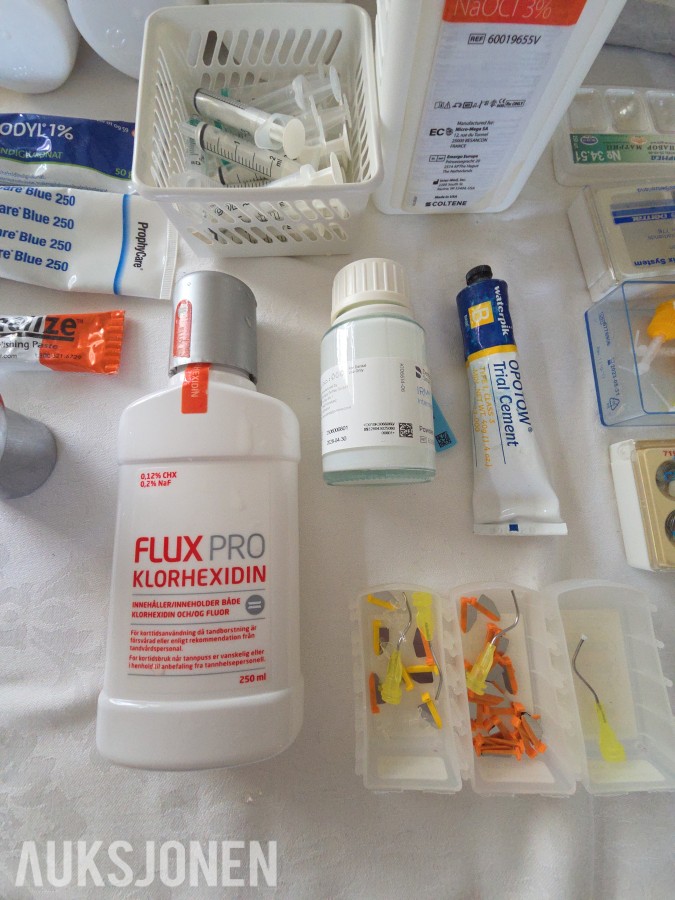 Dentalutstyr og forbruksmateriell – EMS AIR-FLOW, matrisesystemer og poleringsutstyr