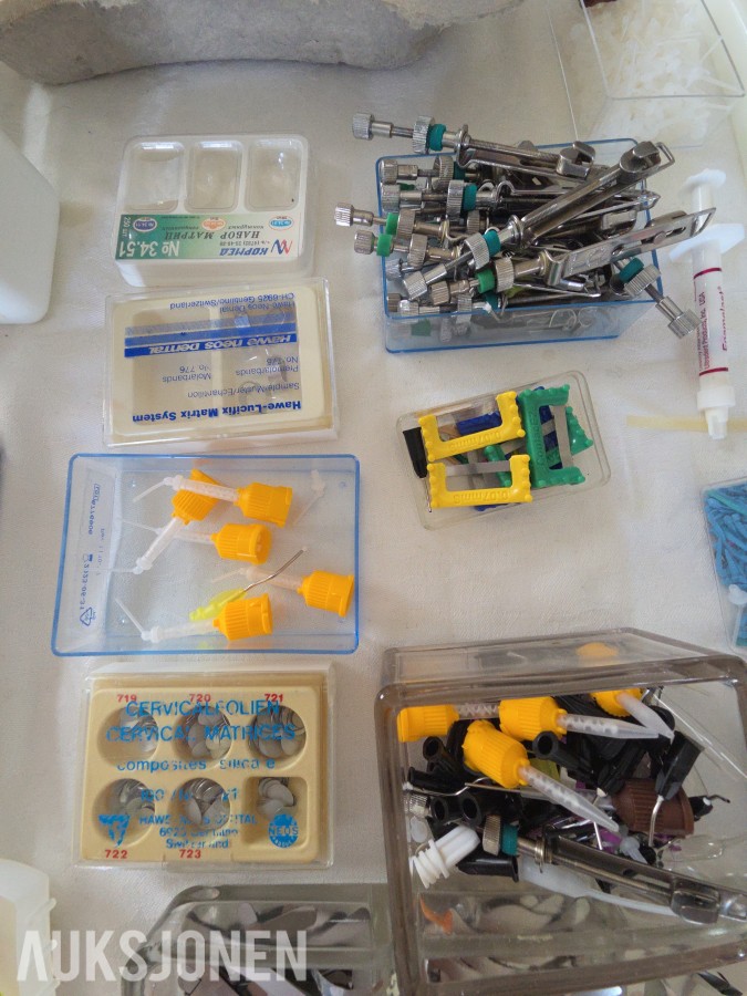 Dentalutstyr og forbruksmateriell – EMS AIR-FLOW, matrisesystemer og poleringsutstyr