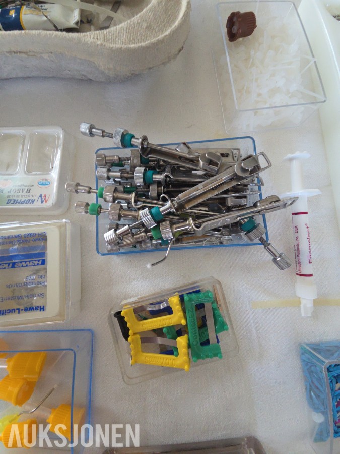 Dentalutstyr og forbruksmateriell – EMS AIR-FLOW, matrisesystemer og poleringsutstyr