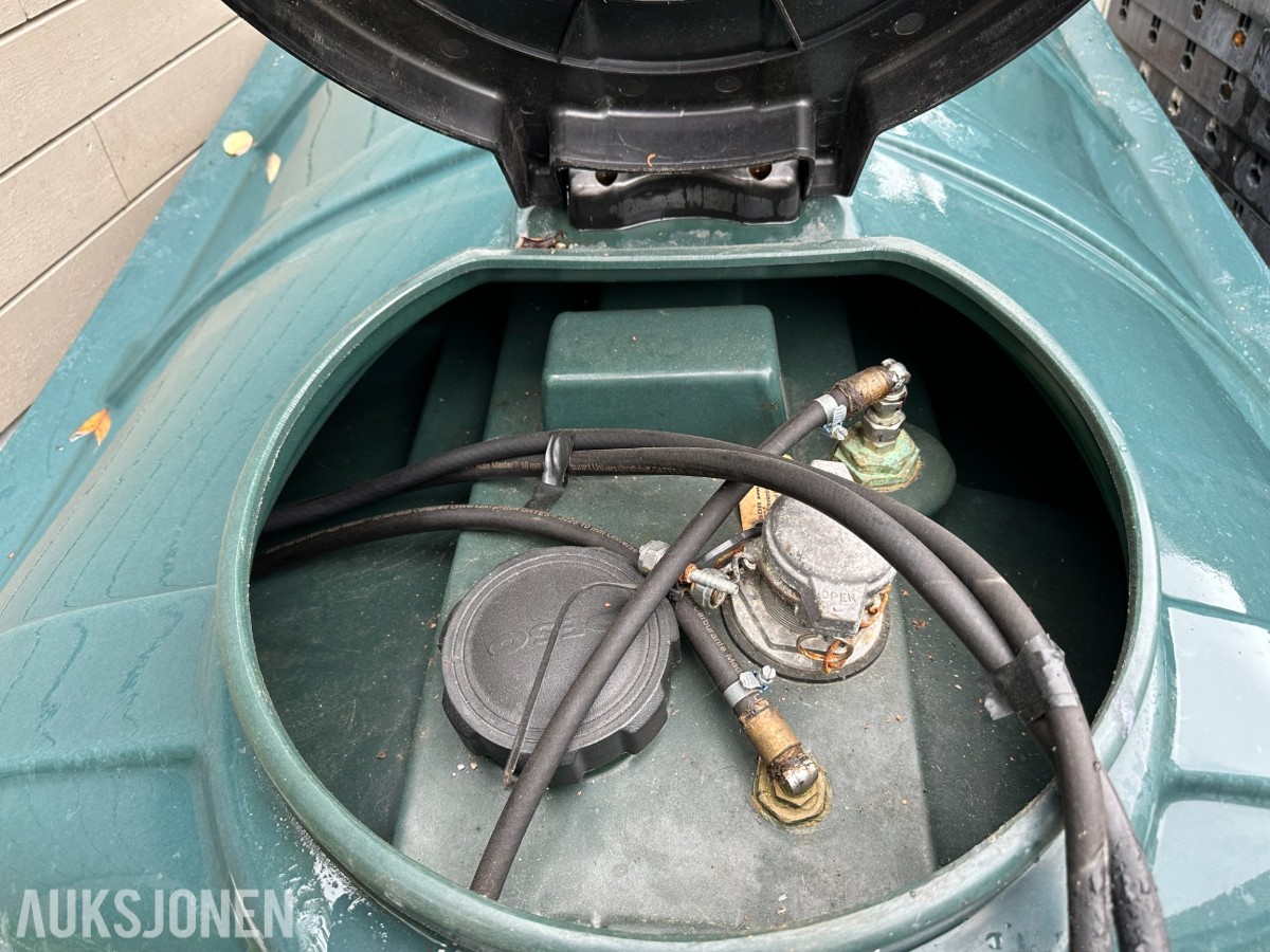 Dieseltank i plast SpillStop overfyllingsvern | Påfyllingssystem