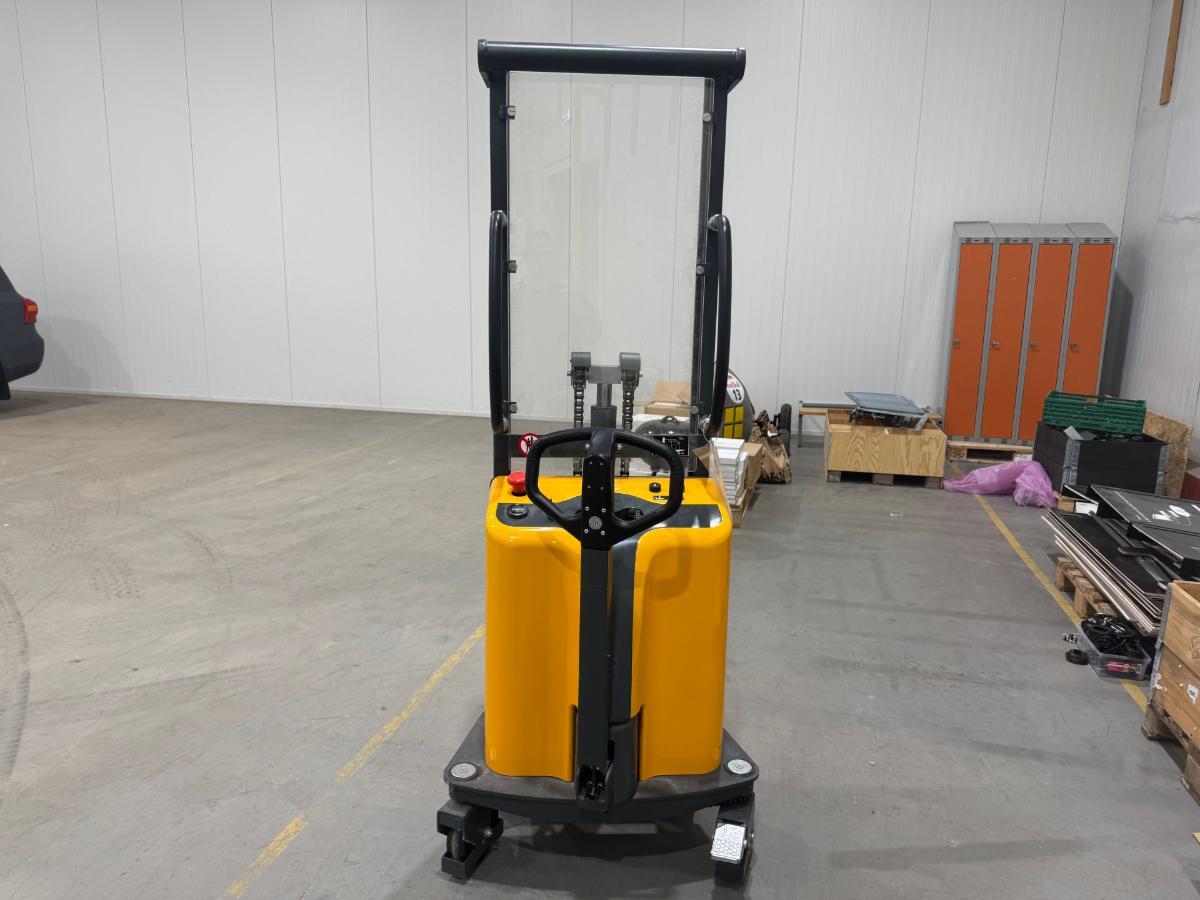 2014 Jungheinrich HC 110 Pallejekk - 1000 kg