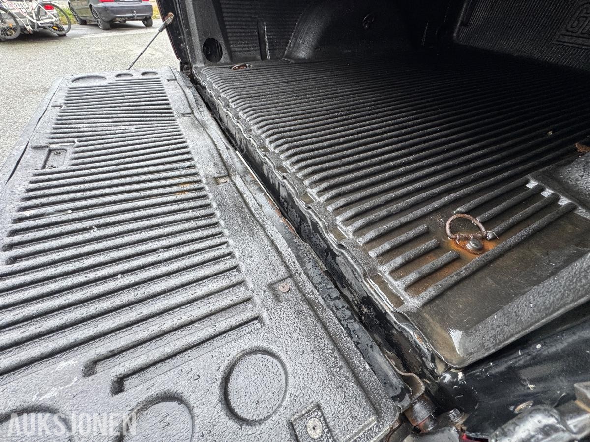 2002 Chevrolet Silverado 6.6 Duramax 4X4 / EU-ok / 354007km