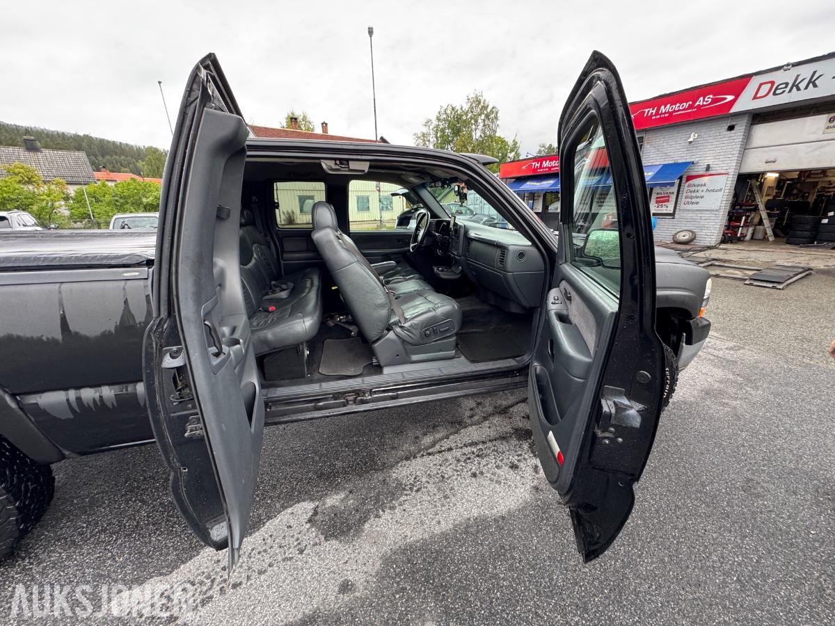 2002 Chevrolet Silverado 6.6 Duramax 4X4 / EU-ok / 354007km