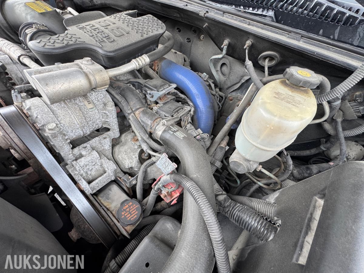 2002 Chevrolet Silverado 6.6 Duramax 4X4 / EU-ok / 354007km