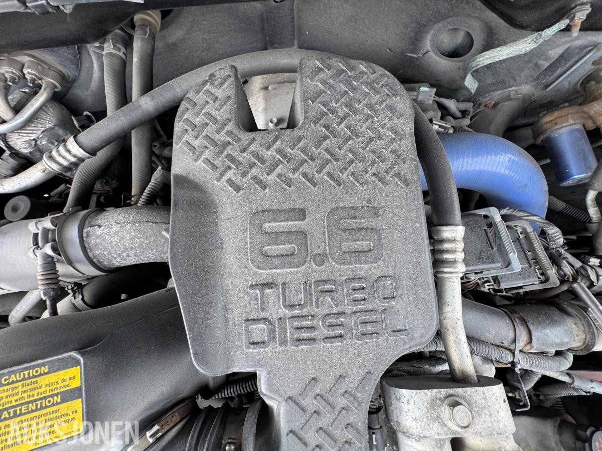 2002 Chevrolet Silverado 6.6 Duramax 4X4 / EU-ok / 354007km