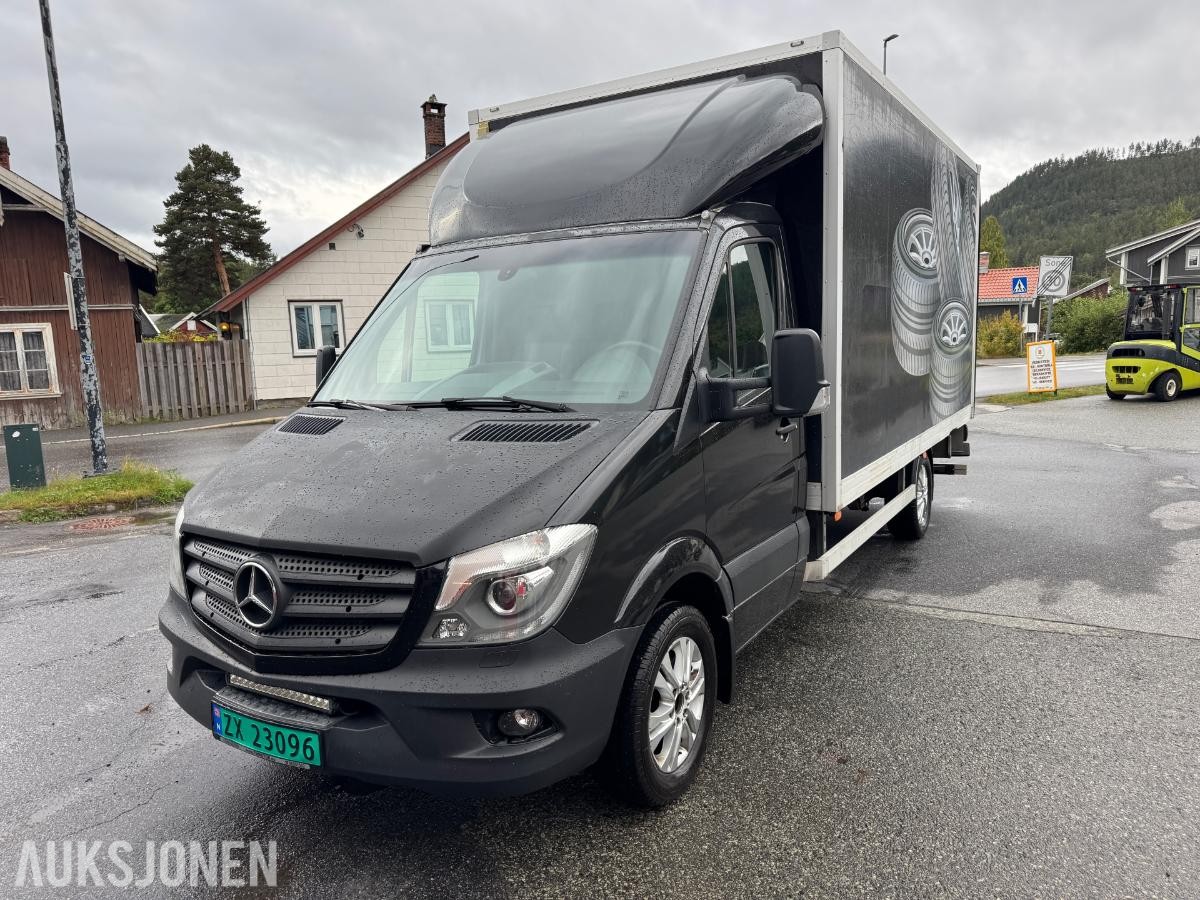 2016 Mercedes-Benz Sprinter 316 CDI/43 skapbil med bakløfter / EU-ok / 286608km