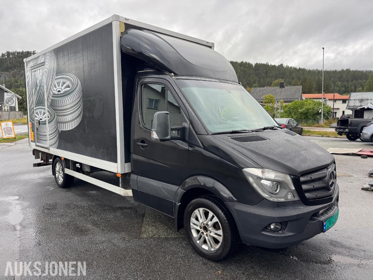 2016 Mercedes-Benz Sprinter 316 CDI/43 skapbil med bakløfter / EU-ok / 286608km