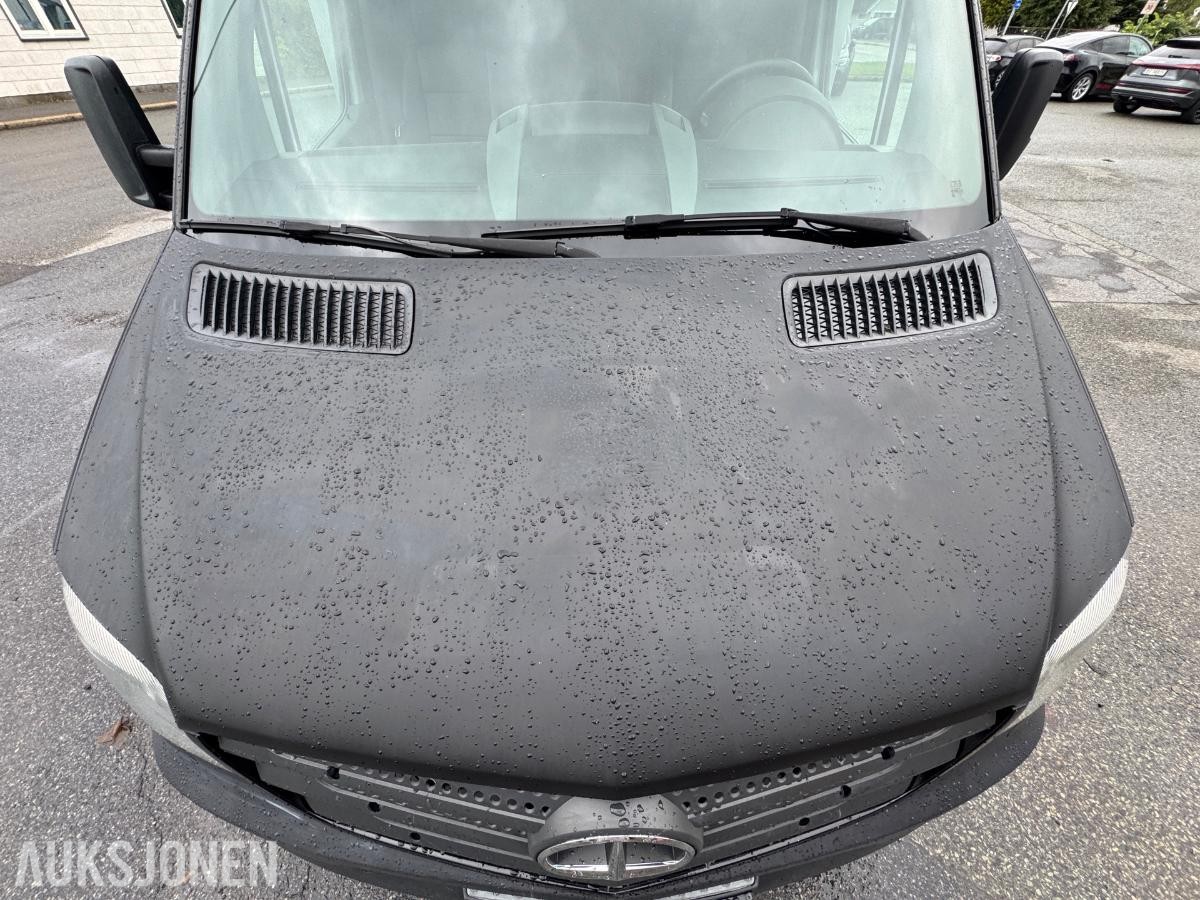 2016 Mercedes-Benz Sprinter 316 CDI/43 skapbil med bakløfter / EU-ok / 286608km