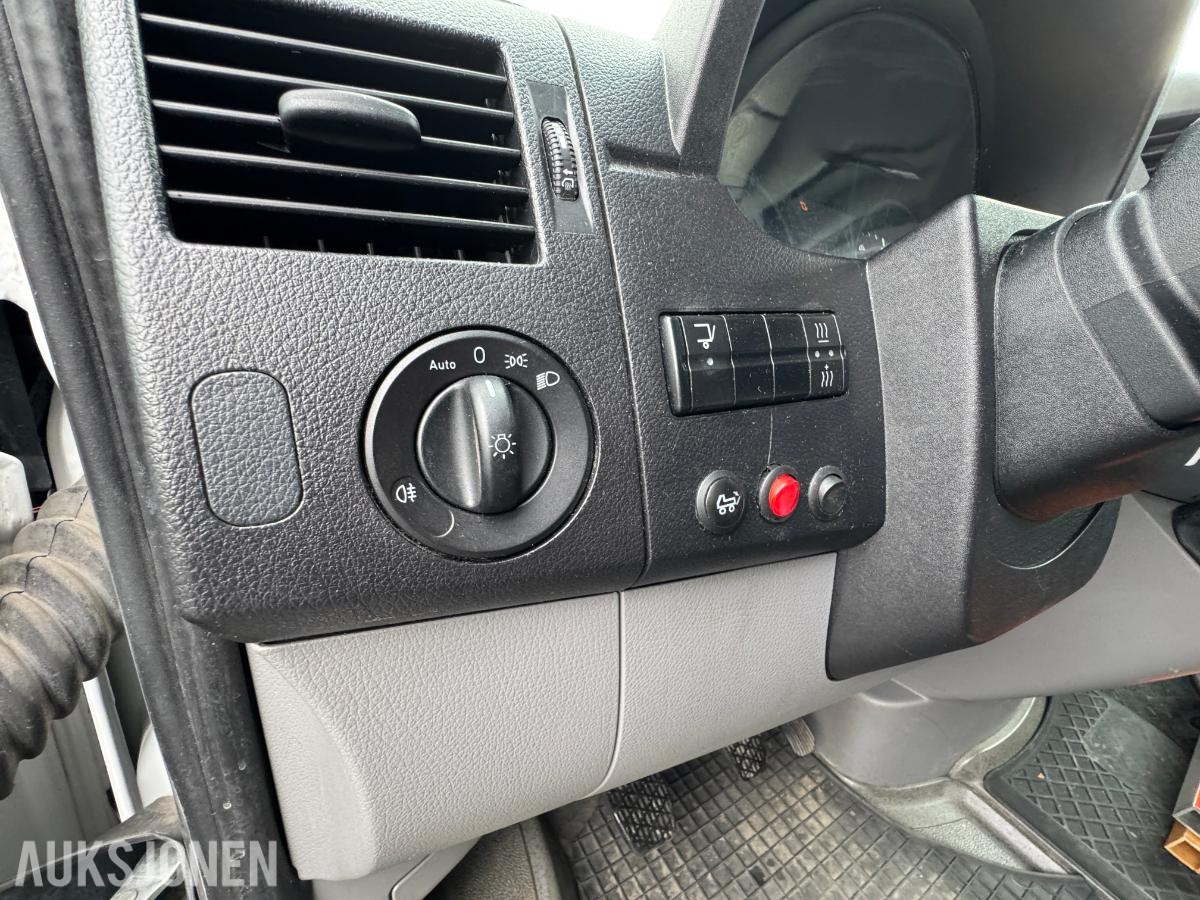 2016 Mercedes-Benz Sprinter 316 CDI/43 skapbil med bakløfter / EU-ok / 286608km