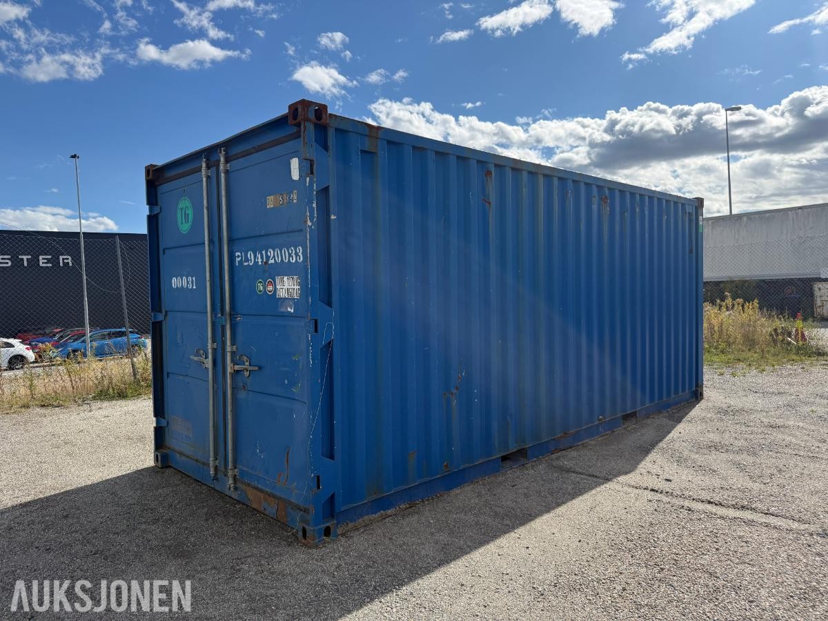 20 fots container med diverse overskuddsmateriell fra kommunalt V/A-anlegg.