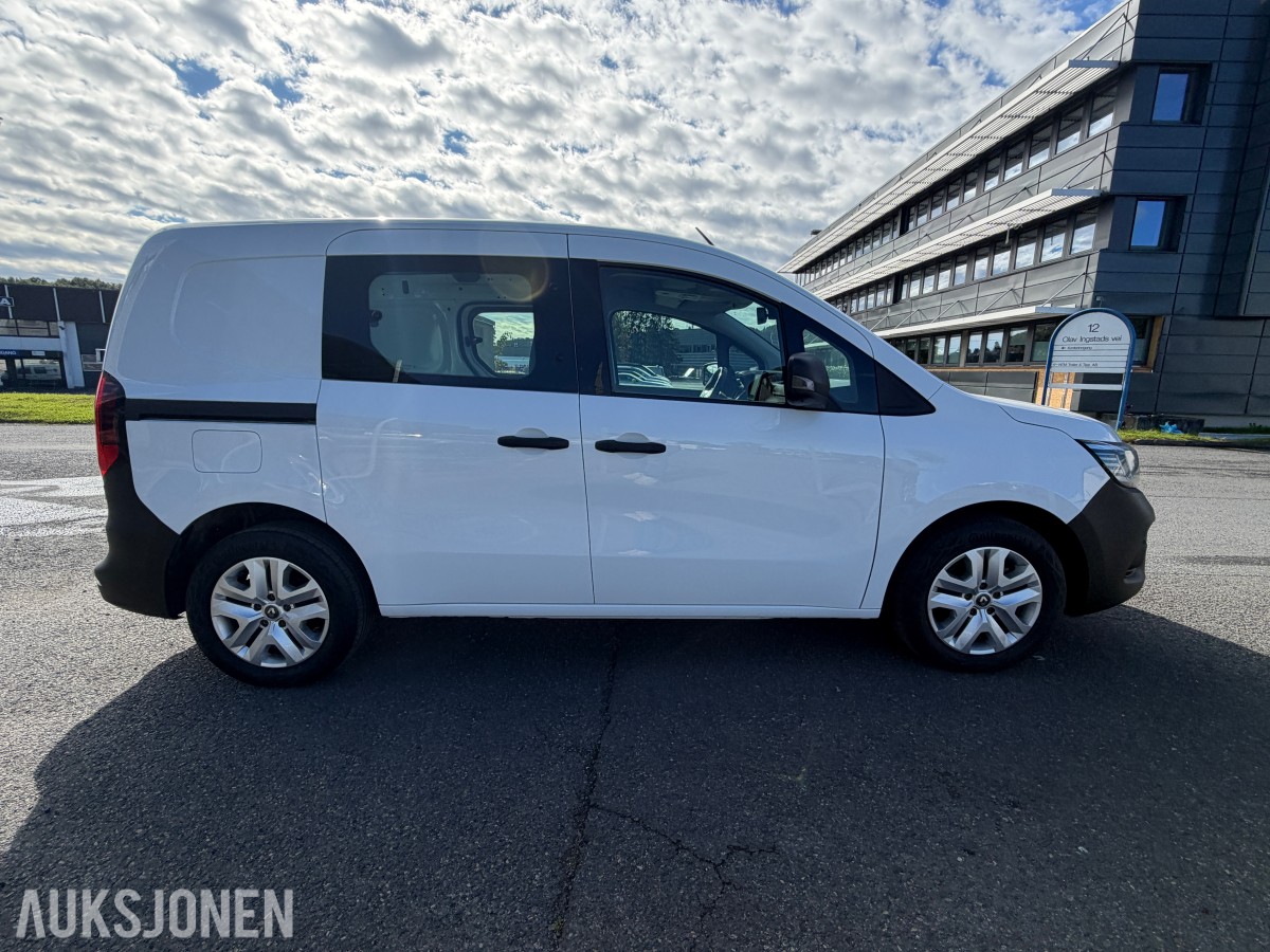 2022 RENAULT KANGOO E-TECH ELECTRIC L1 3-SETER 2X SKYVEDØRER
