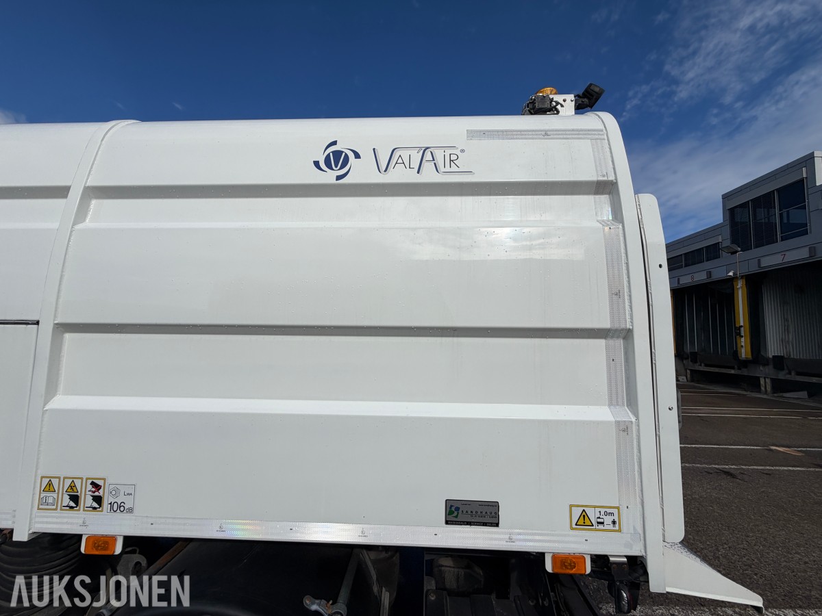 2018 Volvo FL 280 4x2 feiebil - 6 m³ påbygg - 69 250 km - Euro 6T - to sidekoster