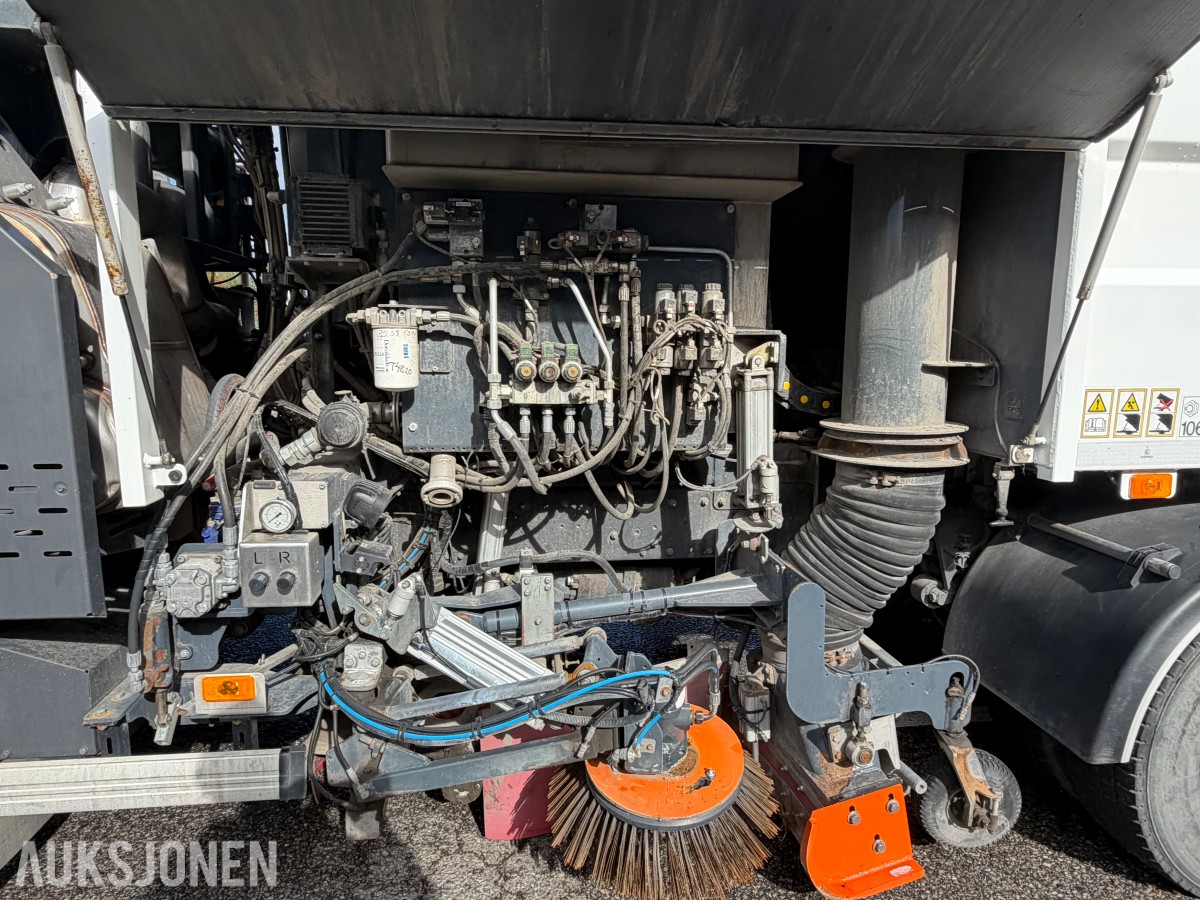 2018 Volvo FL 280 4x2 feiebil - 6 m³ påbygg - 69 250 km - Euro 6T - to sidekoster