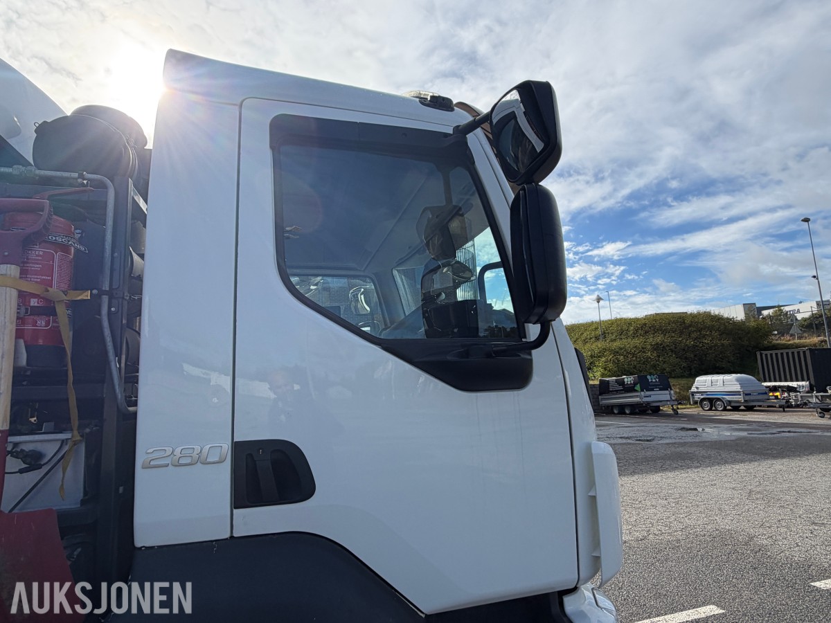 2018 Volvo FL 280 4x2 feiebil - 6 m³ påbygg - 69 250 km - Euro 6T - to sidekoster