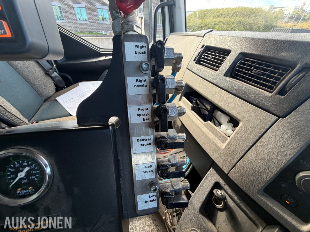 2018 Volvo FL 280 4x2 feiebil - 6 m³ påbygg - 69 250 km - Euro 6T - to sidekoster