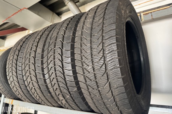 NYTT - 4 Stk. Continental VanContact Viking 235/60 R17 C Vinterdekk