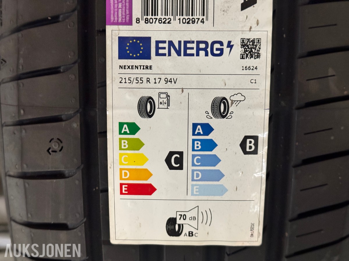 NYTT - 4 Stk. Nexen N'Fera Primus 215/55 R17 Sommerdekk
