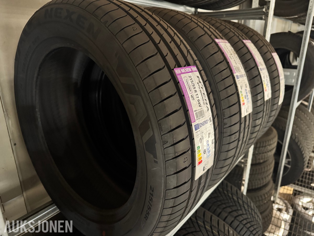 NYTT - 4 Stk. Nexen N'Fera Primus 215/55 R17 Sommerdekk