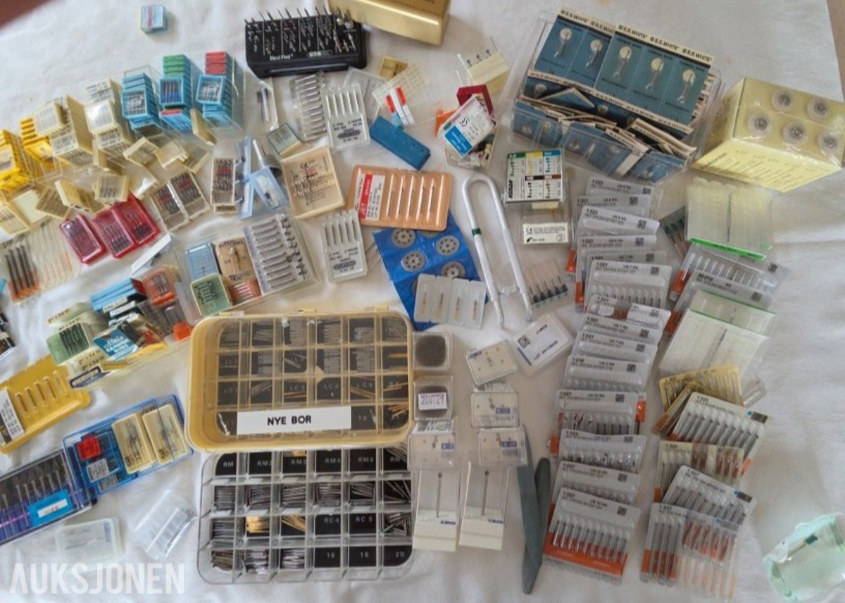 Stort parti dentalbor, endodontiske instrumenter og tannlegeutstyr