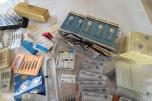 Stort parti dentalbor, endodontiske instrumenter og tannlegeutstyr