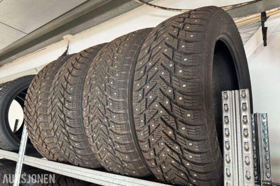 NYTT - 4 Stk. Nokian Hakkapeliitta 10 SUV 215/55 R18 Vinterdekk m/ pigg