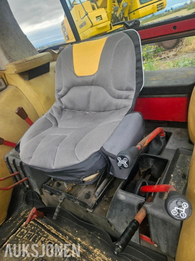 1981 International 585 XL 2WD