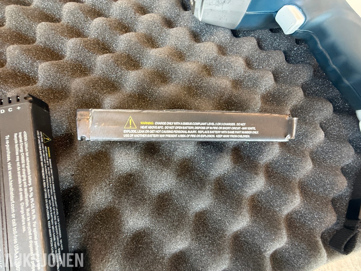 2021 Titan Tracer Material Indikator