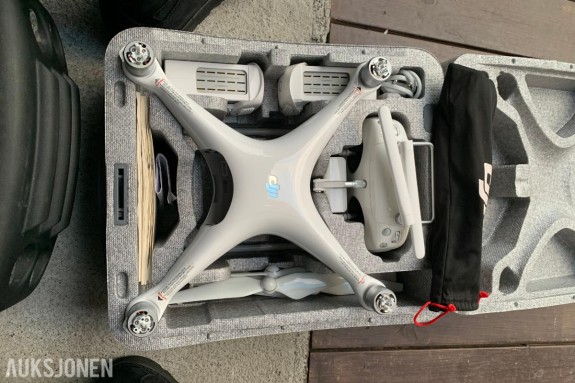 2022 DJI PHANTOM 4 PRO drone