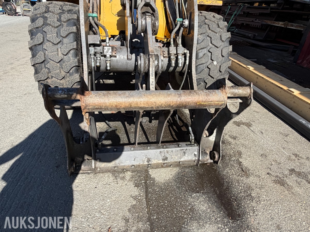2002 Volvo L35 hjullaster / 15 634 timer / Med skuffe / Sertifisert