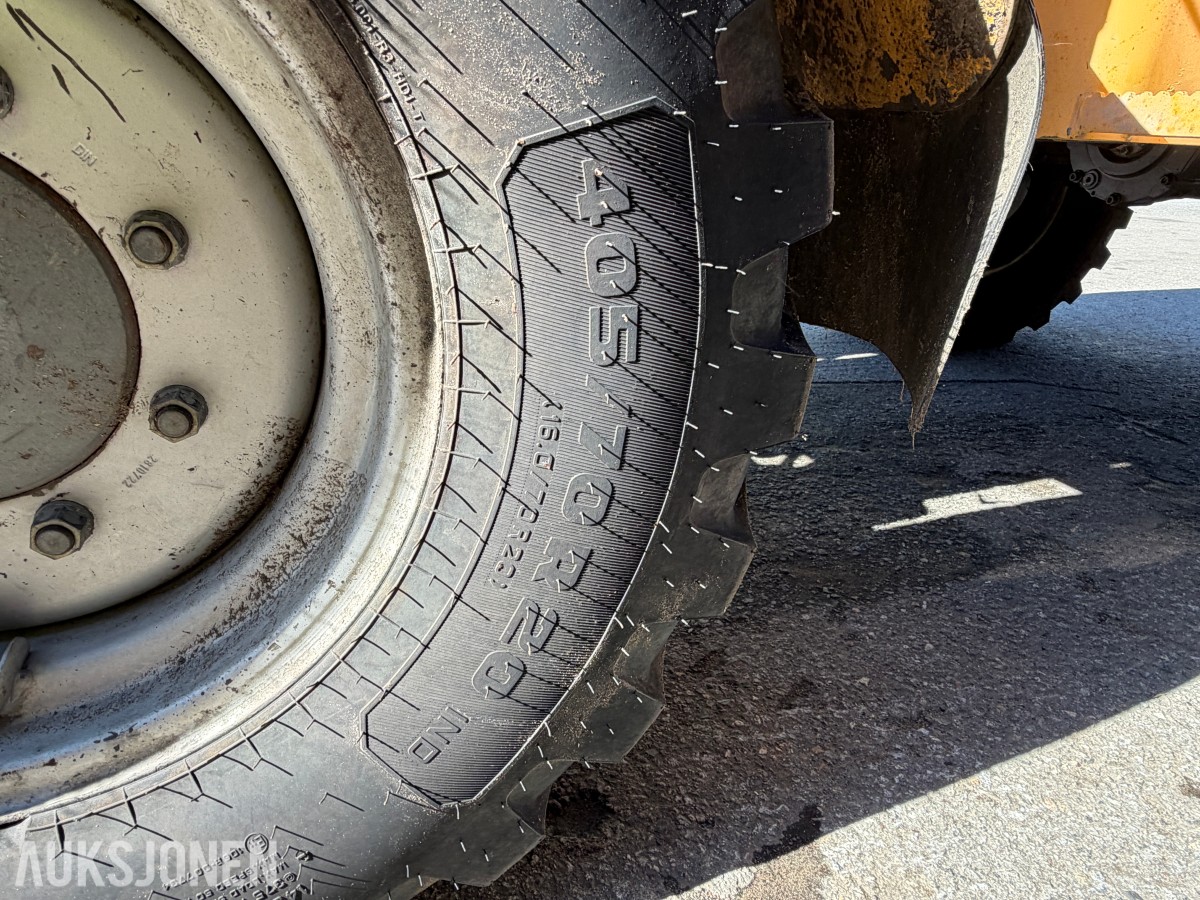 2002 Volvo L35 hjullaster / 15 634 timer / Med skuffe / Sertifisert