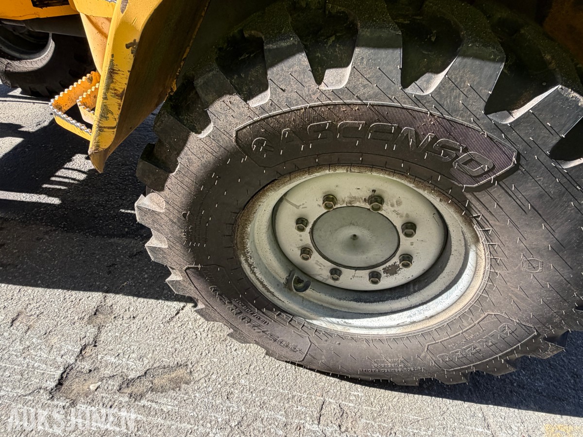 2002 Volvo L35 hjullaster / 15 634 timer / Med skuffe / Sertifisert