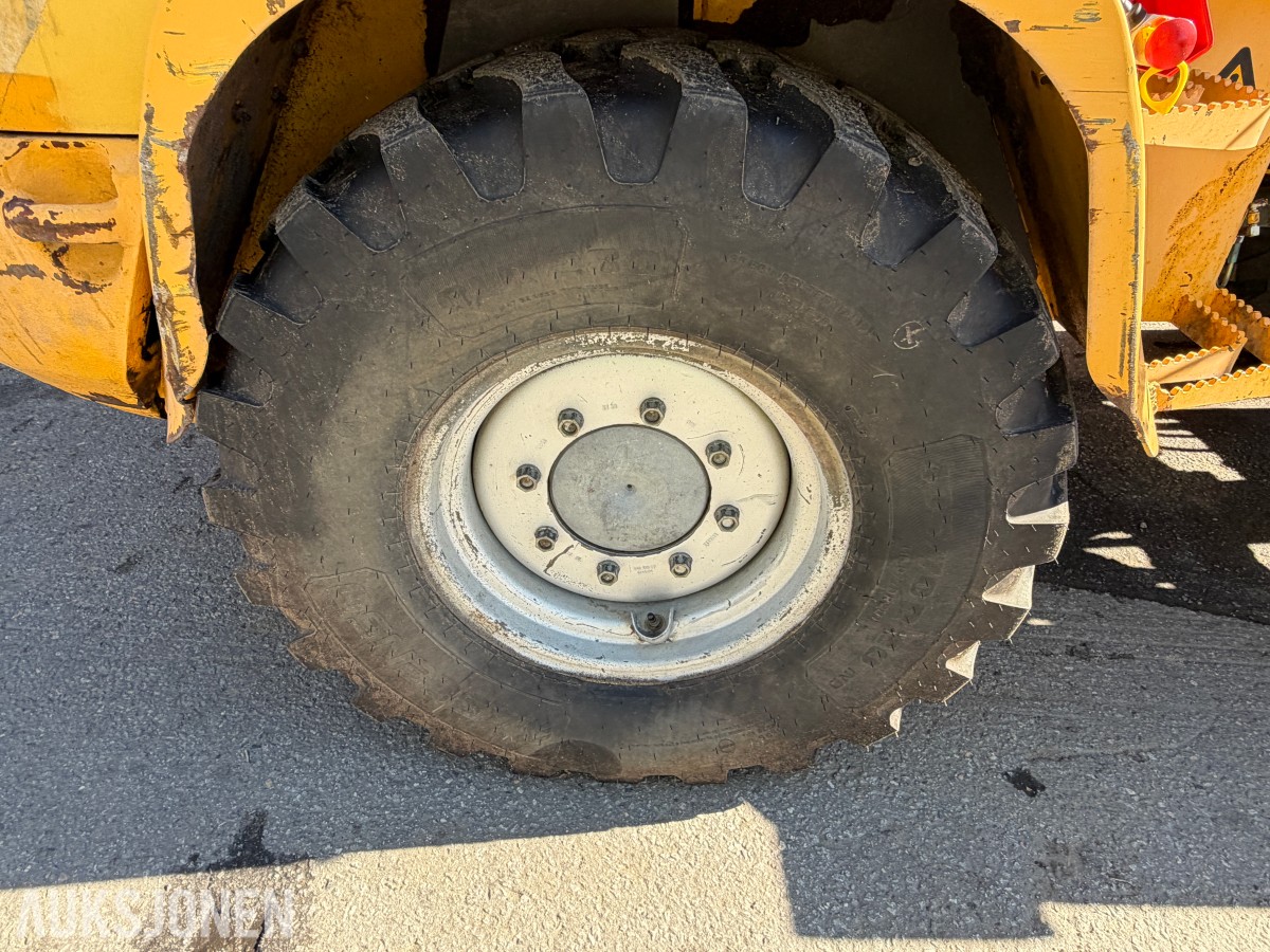 2002 Volvo L35 hjullaster / 15 634 timer / Med skuffe / Sertifisert