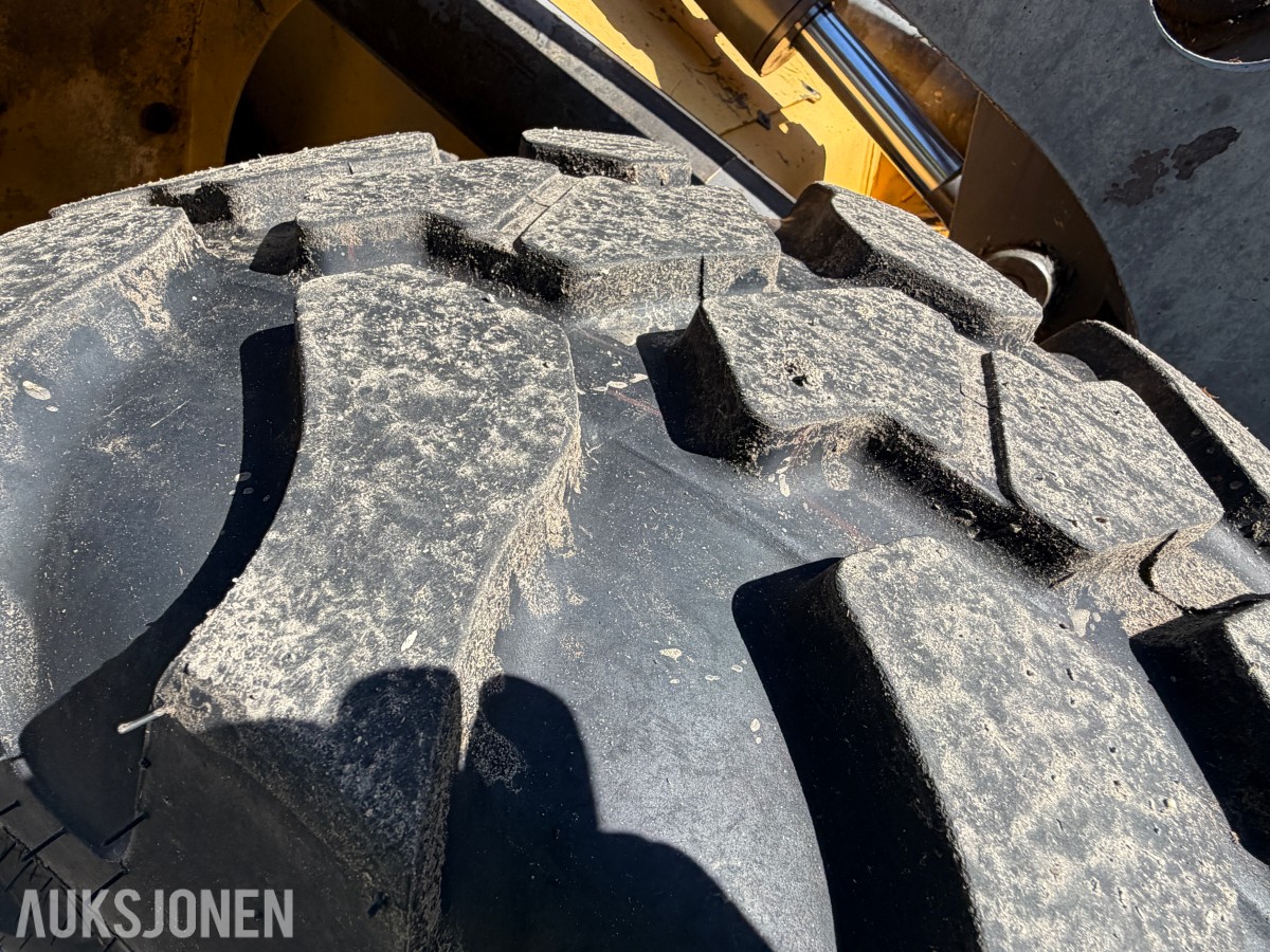 2002 Volvo L35 hjullaster / 15 634 timer / Med skuffe / Sertifisert
