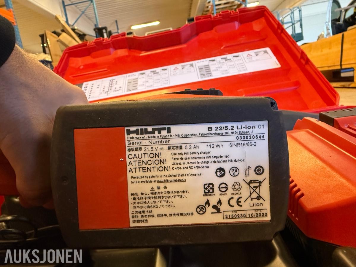 2020 Hilti BX 3  boltepistol.