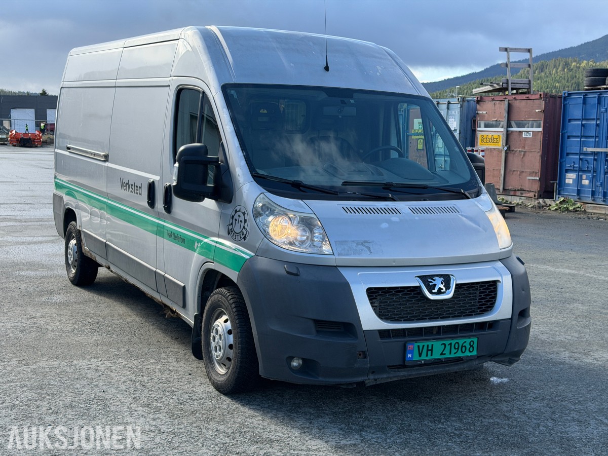 2010 2010 PEUGEOT BOXER 2.2-120 - HENGERFESTE