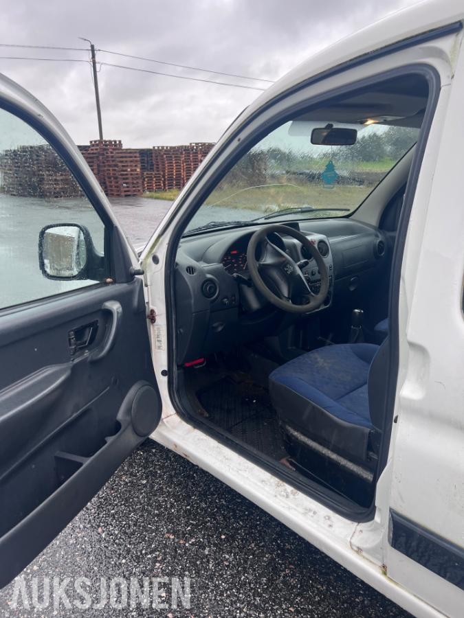 2008 Peugeot Partner 1.6 Diesel, Hengerfeste, S+V dekk