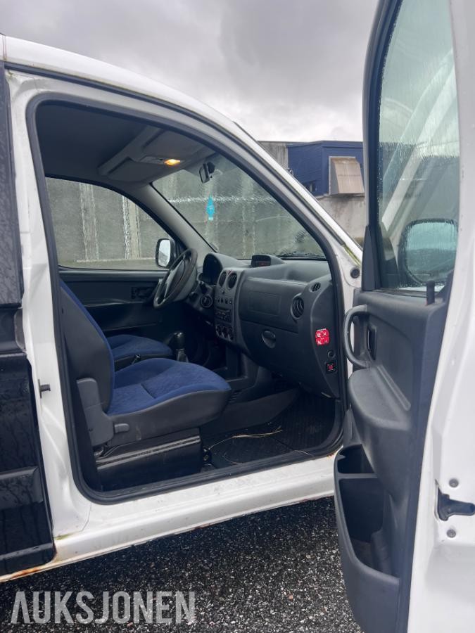 2008 Peugeot Partner 1.6 Diesel, Hengerfeste, S+V dekk